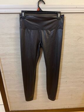 Athleta Delancey Gleam Tight